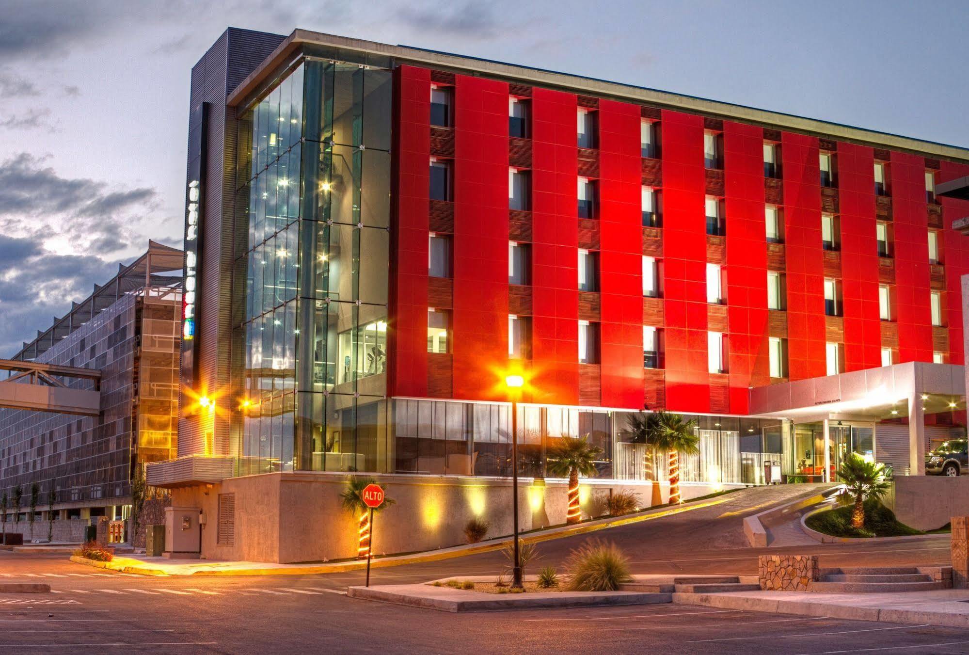 Four Points By Sheraton Uno
